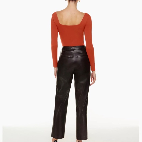 (Almost) New Aritzia Bodysuit! - Picture 3 of 7